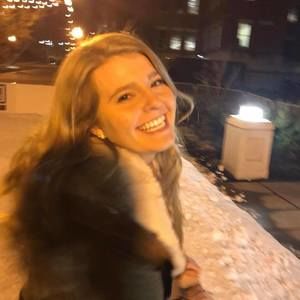 Meet your Posher, Cassie